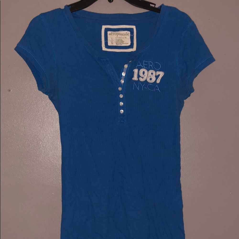 Blue Aeropostale stretch shirt